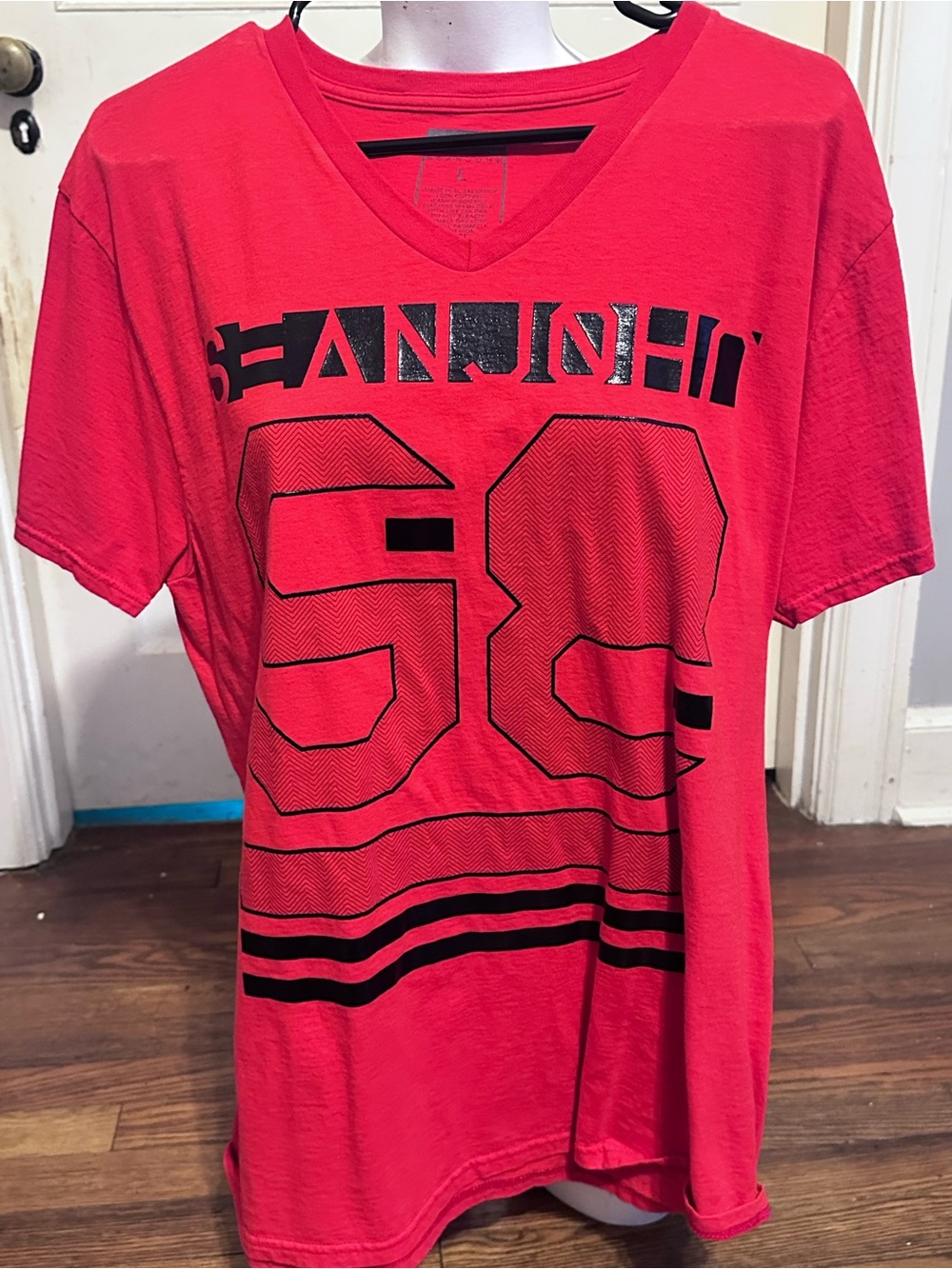 Sean John Red T-Shirt with Black Graphic